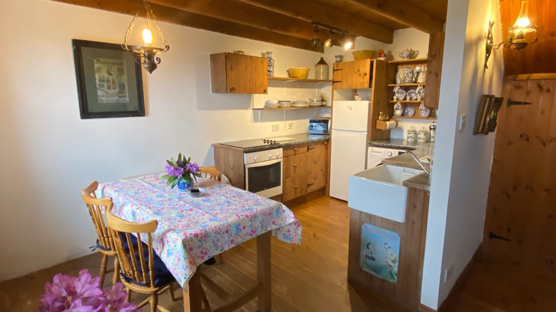 Traditional Cosy Stone Cottage with harbour views photo 11