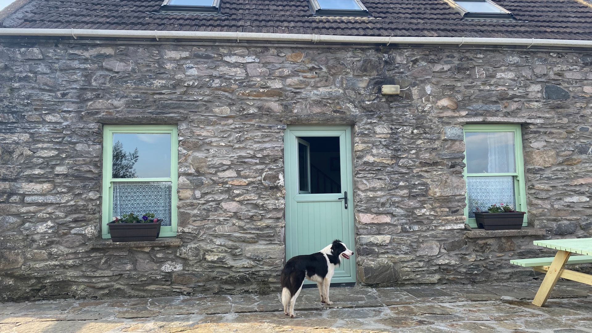 Traditional Cosy Stone Cottage with harbour views photo 14