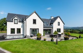 OAK WOOD HOUSE, family friendly in Kenmare, County Kerry - Kenmare