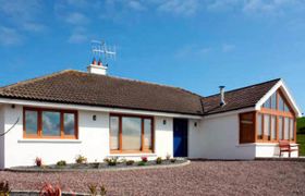 Lough Cluhir Cottage reviews