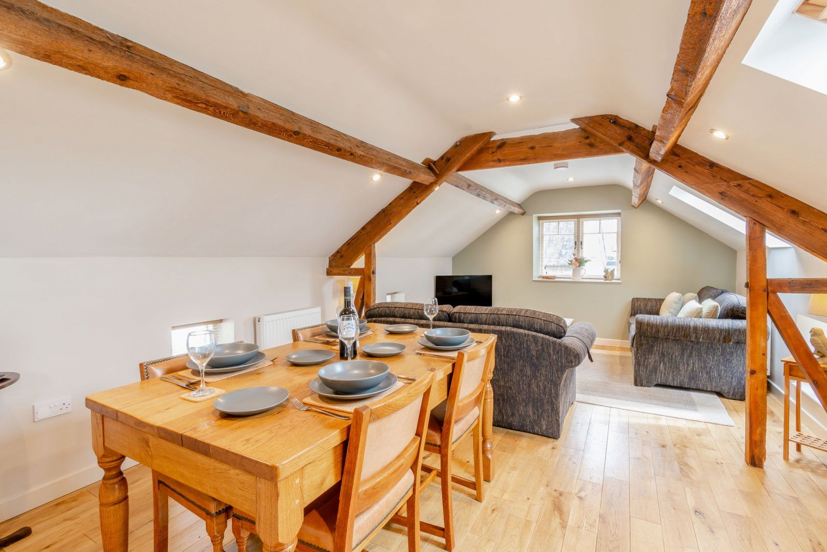 Upstairs Downstairs Cottage photo 8