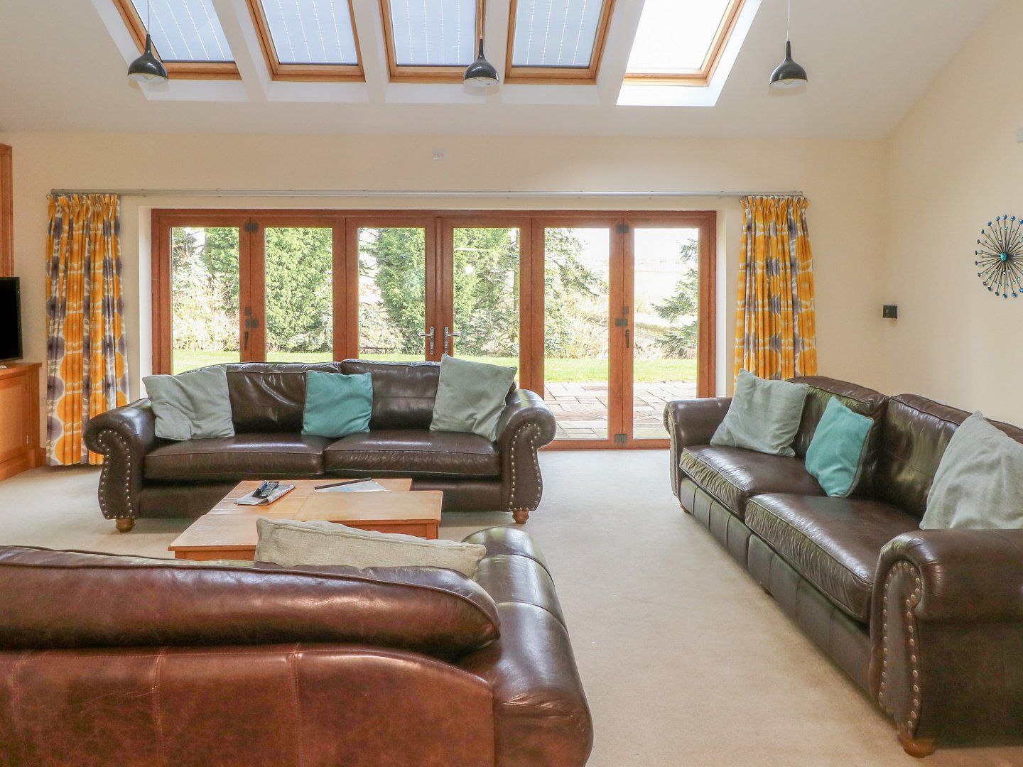 Manor House photo 7