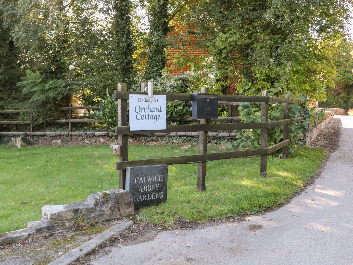 Orchard Cottage photo 5