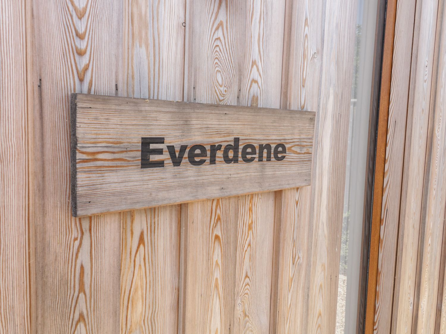 Everdene photo 4