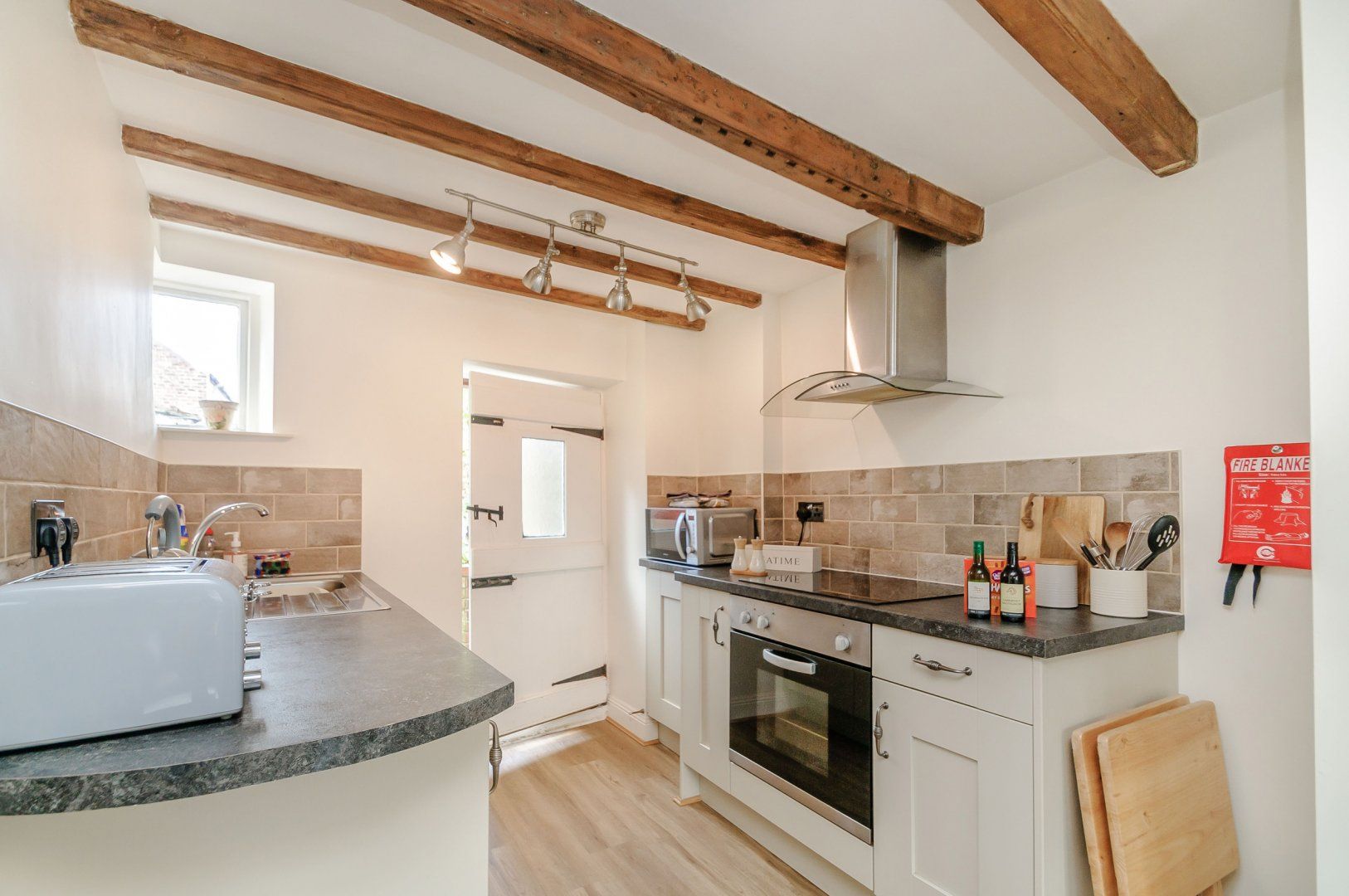 Chimes Cottage photo 8