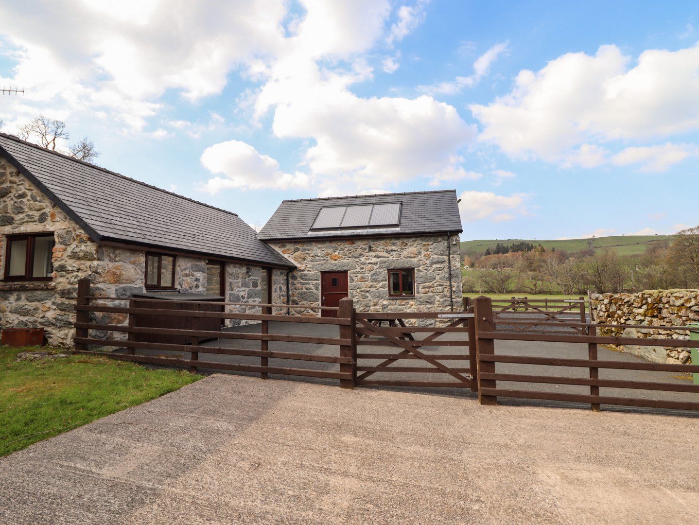 Beudy Bach Barn photo 3