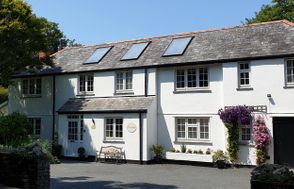 Orchard Lodge