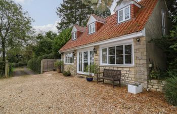 The Cottage At Barrow Mead