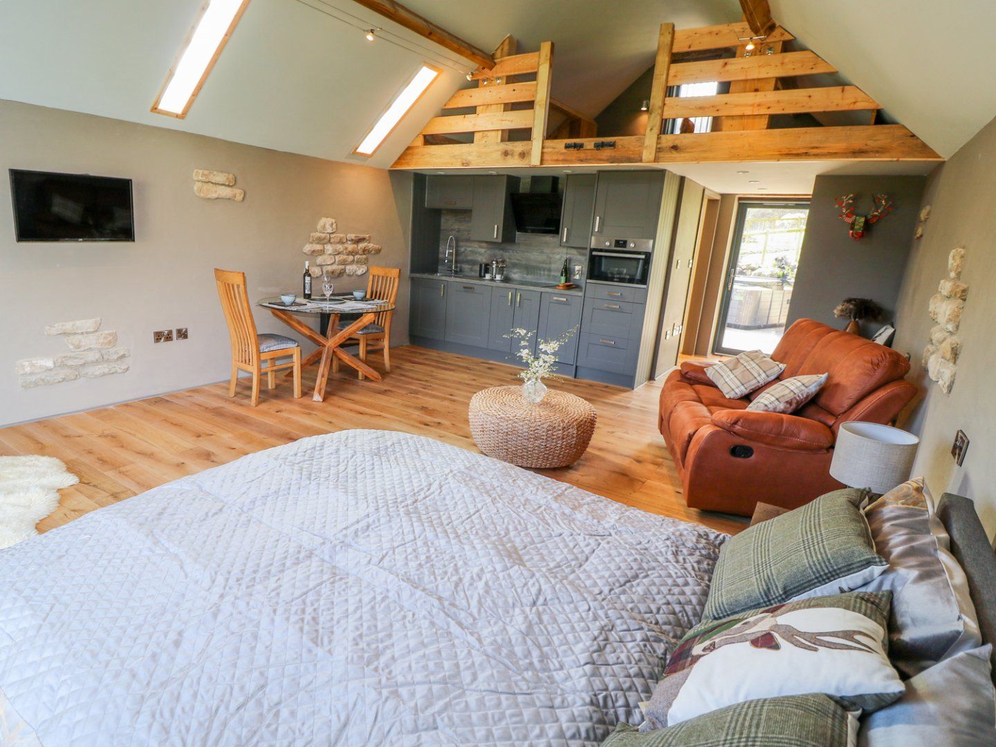 Thompson Rigg Barn photo 6