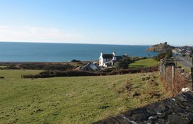 Cae'r Dyni (Caer Dyni) reviews