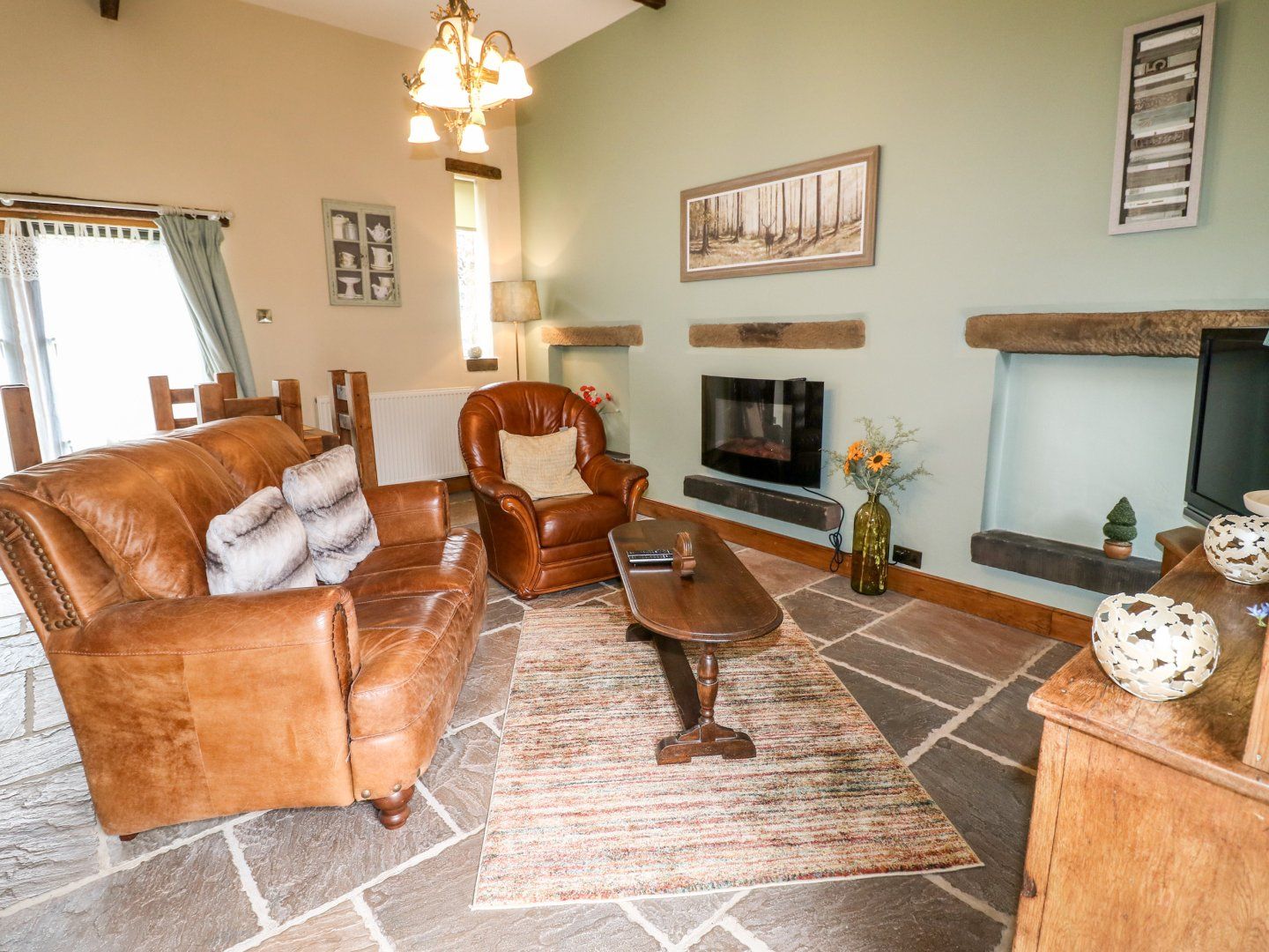 Bluebell Cottage photo 3