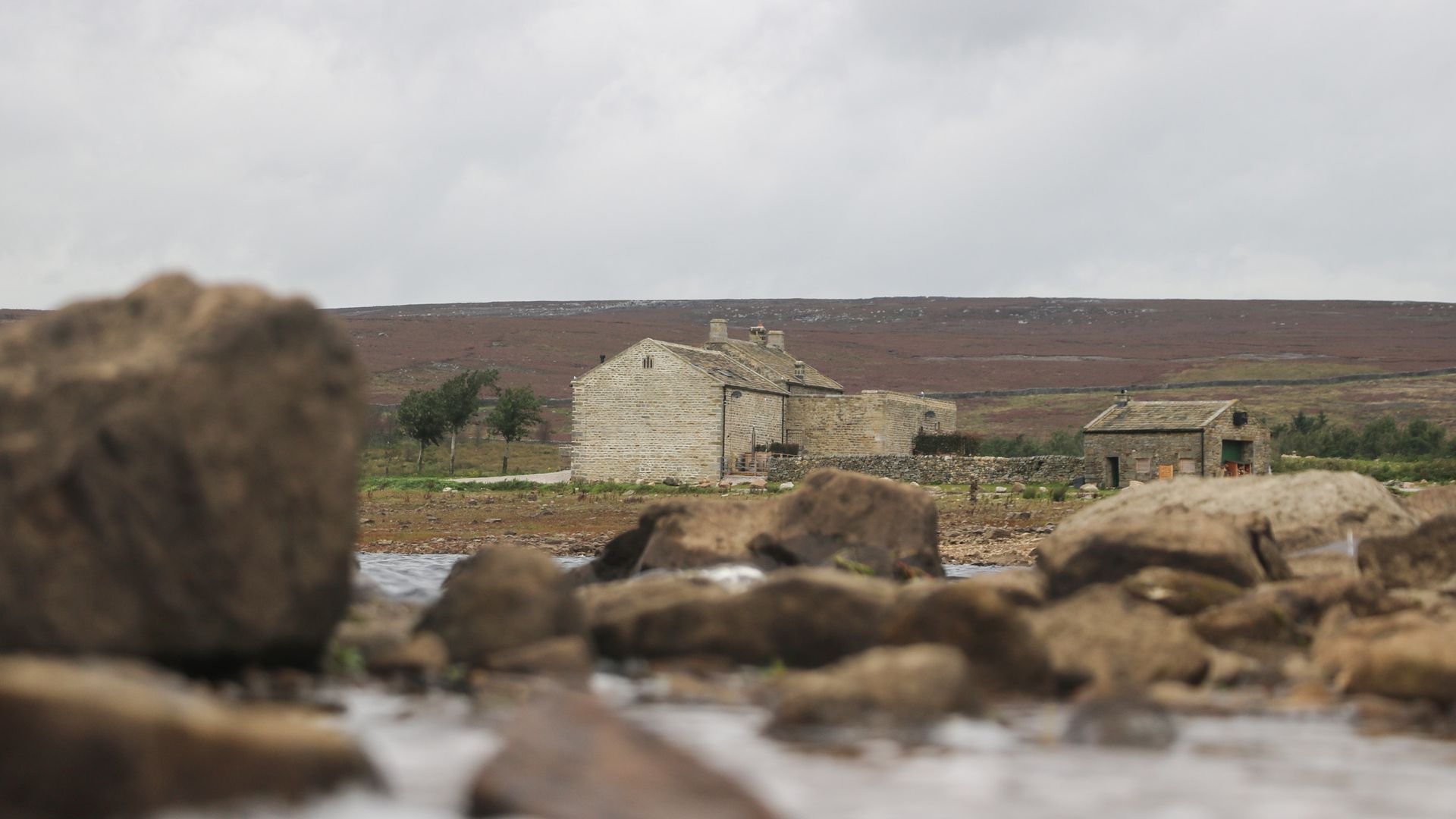 Snave Barn photo 8