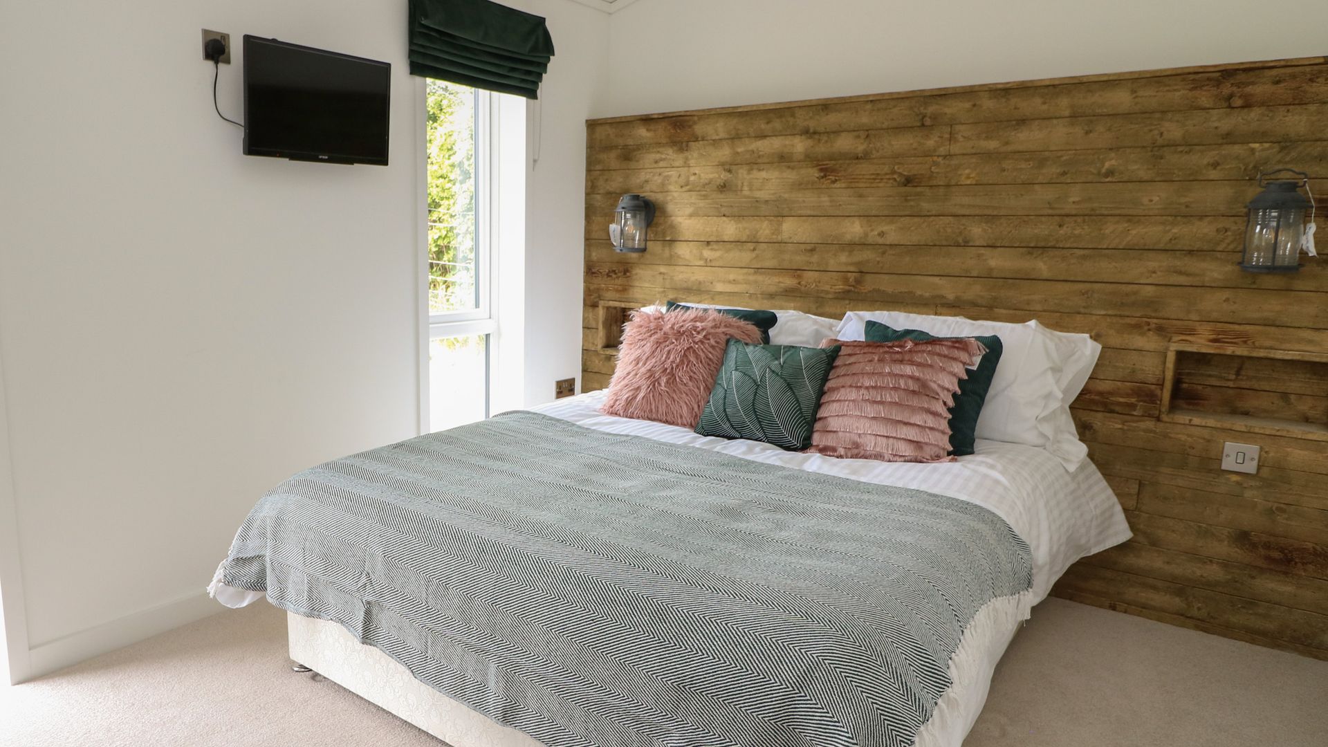 Ash Lodge photo 2