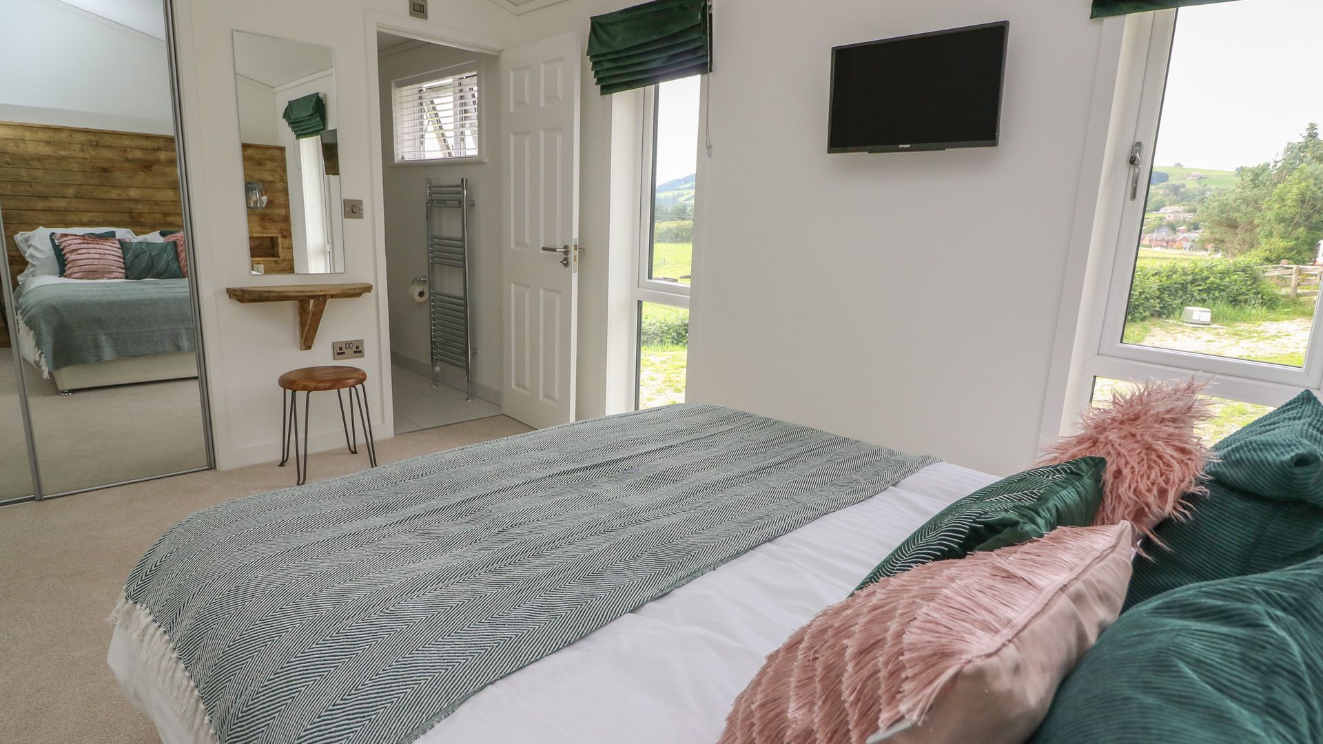 Ash Lodge photo 3