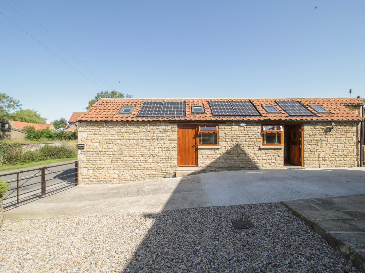 Yeoman's Cottage photo 2