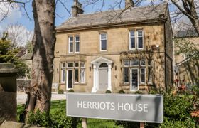 Herriots House reviews