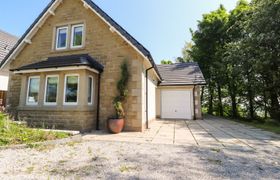Low Orchard House reviews