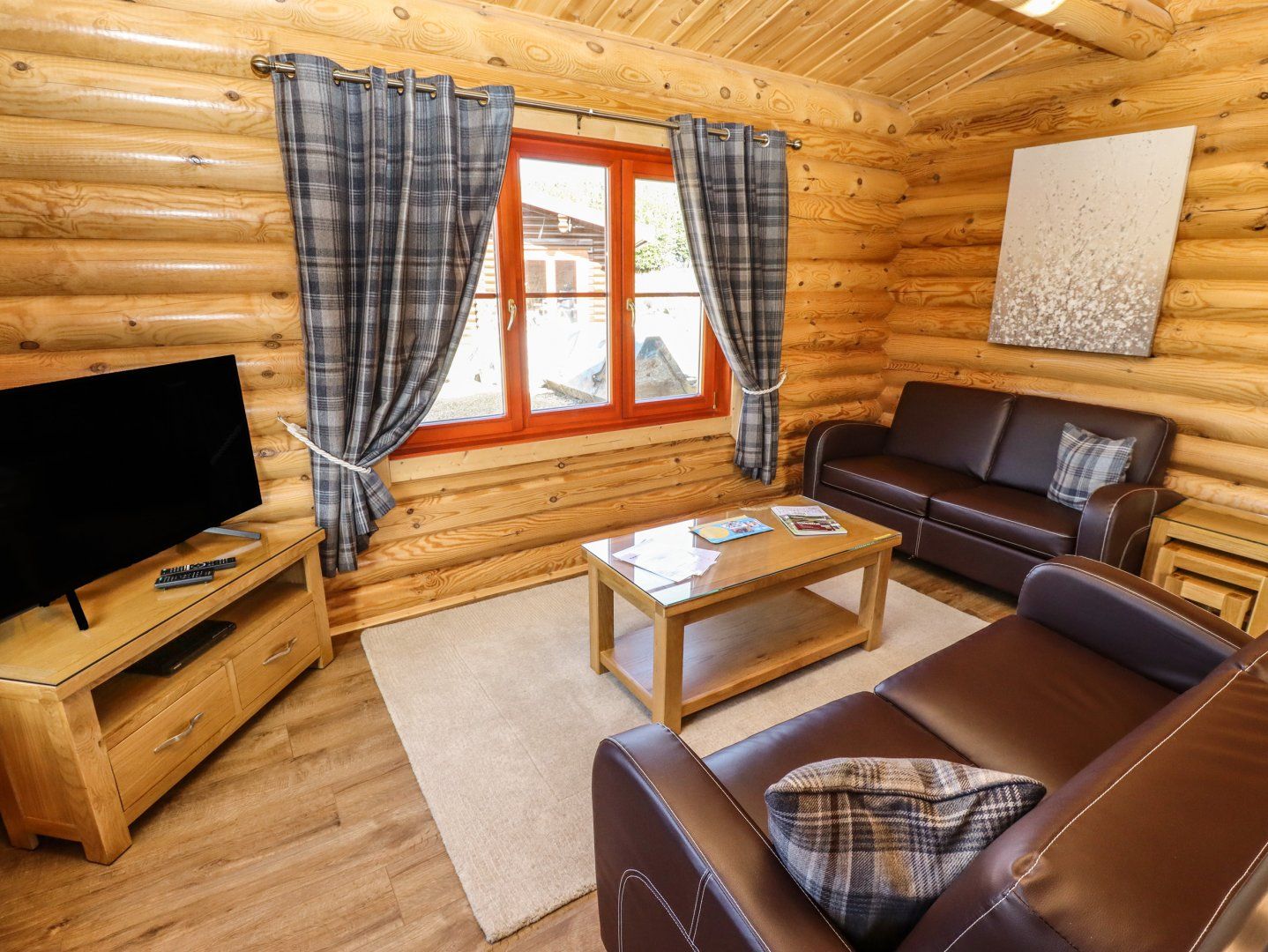 Pine Lodge photo 5