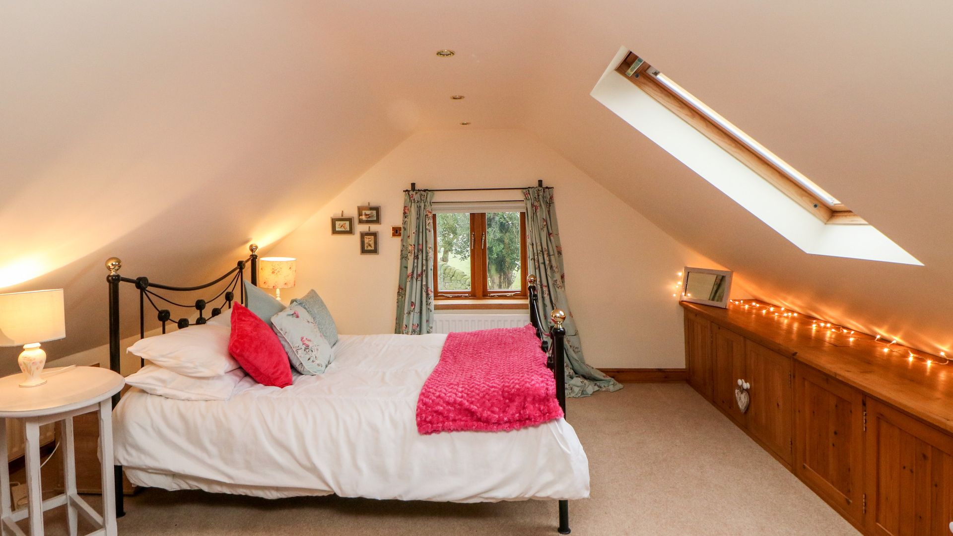 Bent Chapel Cottage photo 3