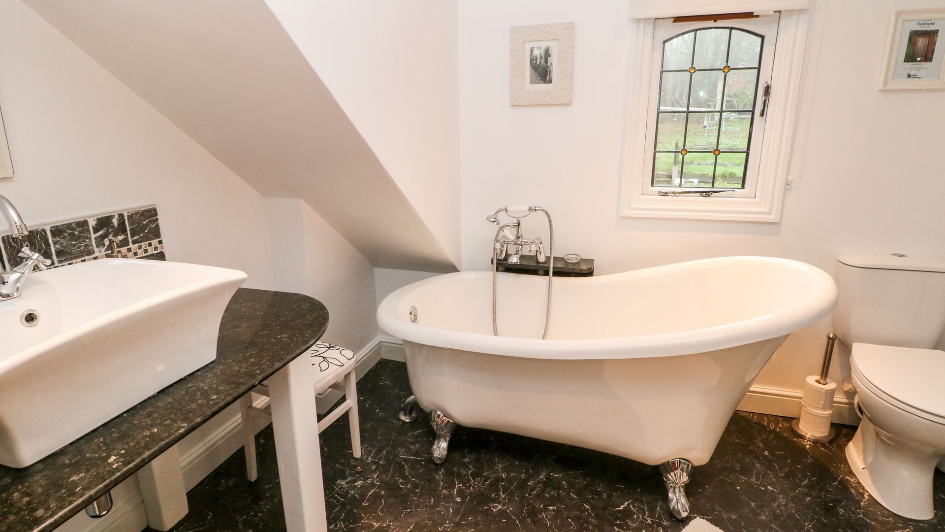 Bent Chapel Cottage photo 5