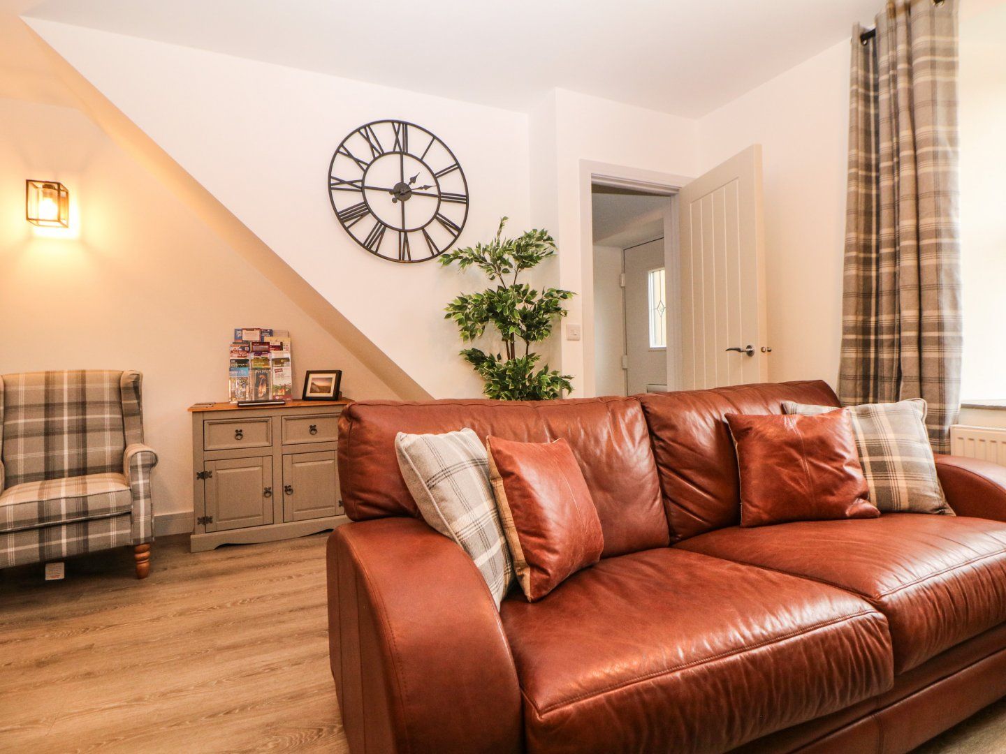 1 Orchard View photo 8