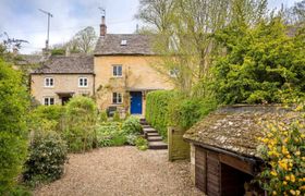 Dove Cottage (Naunton)