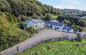 House in North Wales reviews