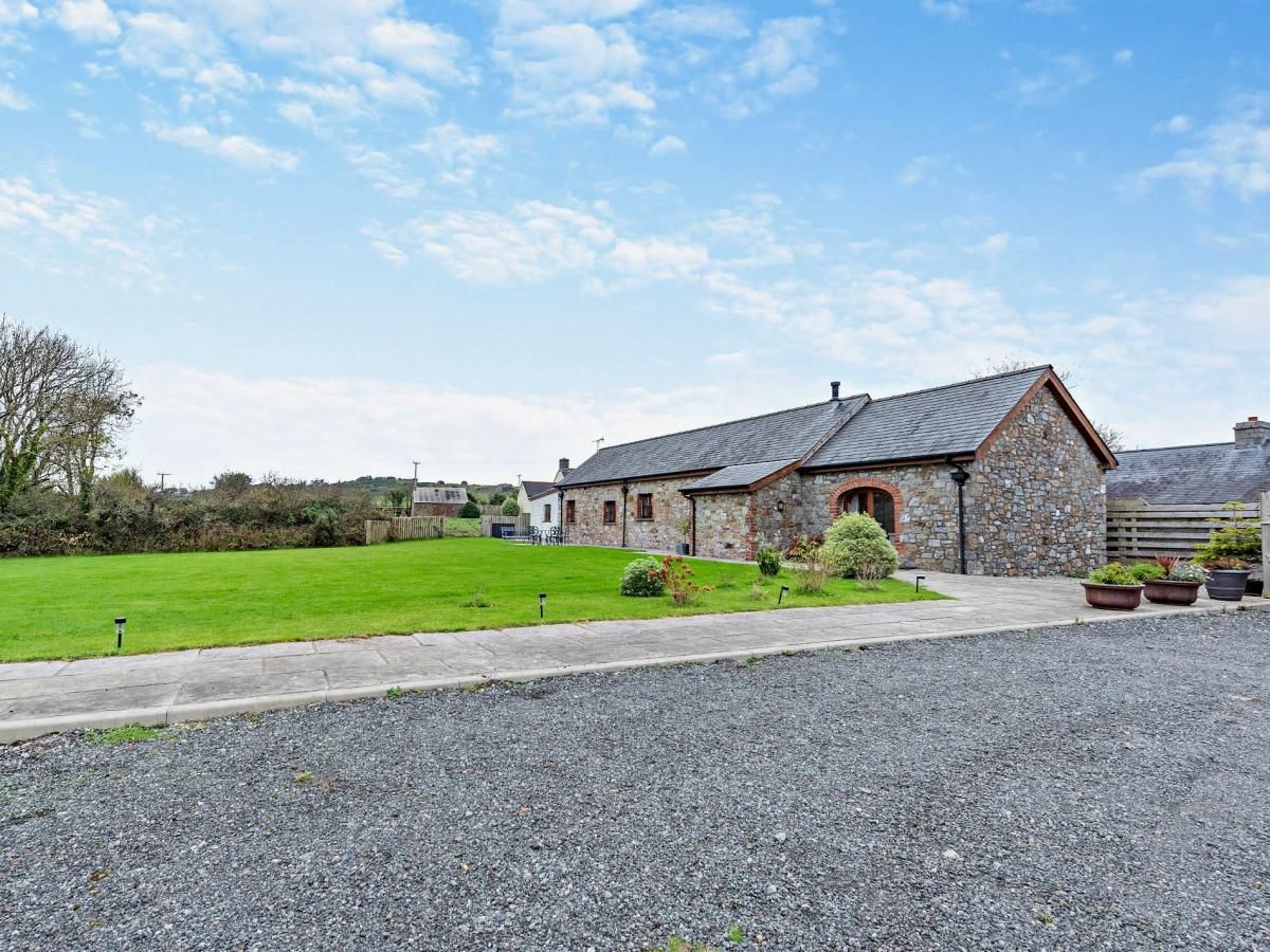 Barn in West Wales photo 1