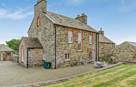 House in West Wales reviews