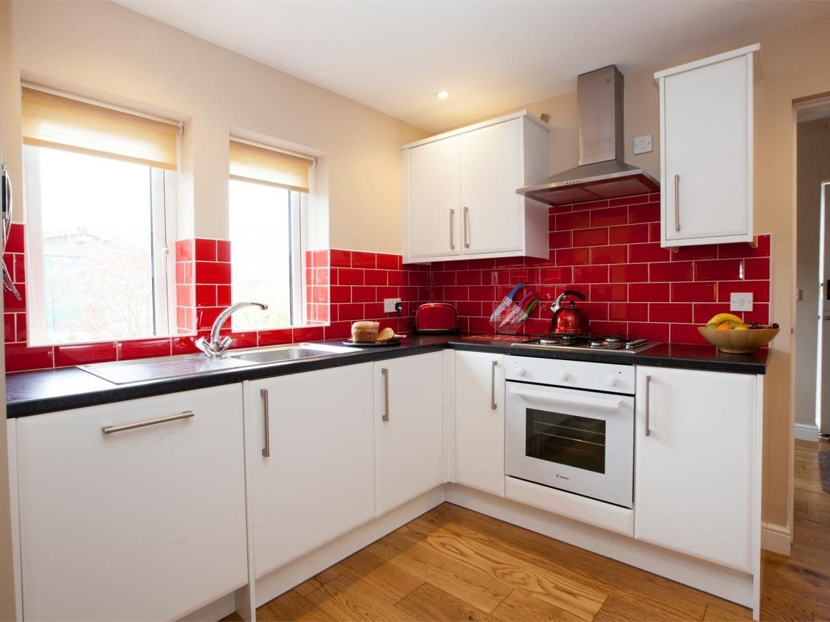Cottage in East Riding photo 4