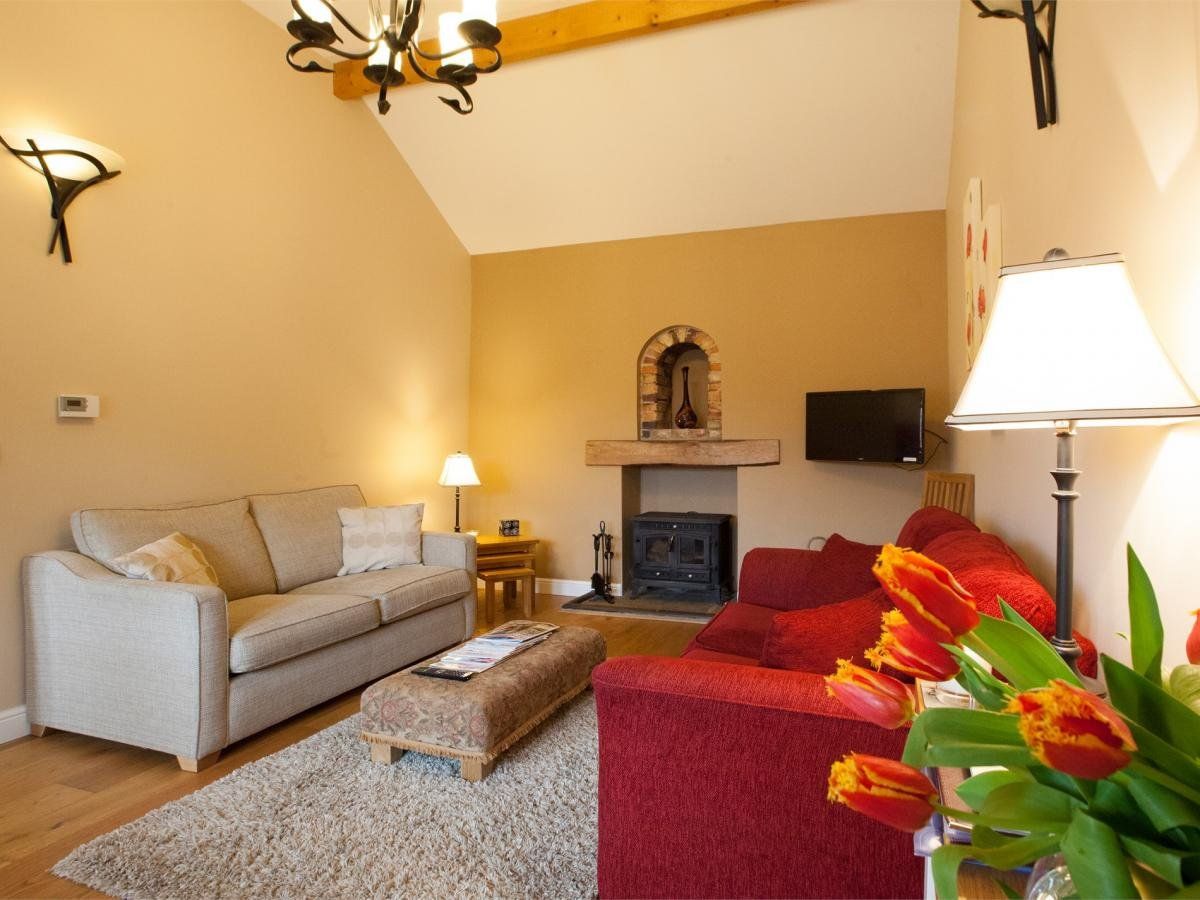 Cottage in East Riding photo 7
