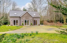 House in South Wales reviews