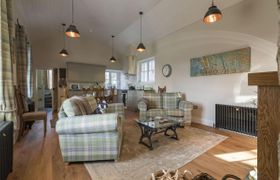 Cottage in The Highlands reviews