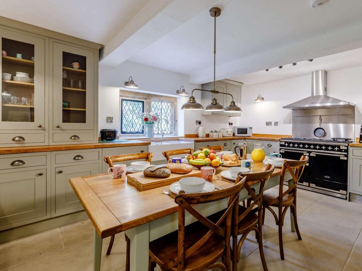 House in Derbyshire photo 3