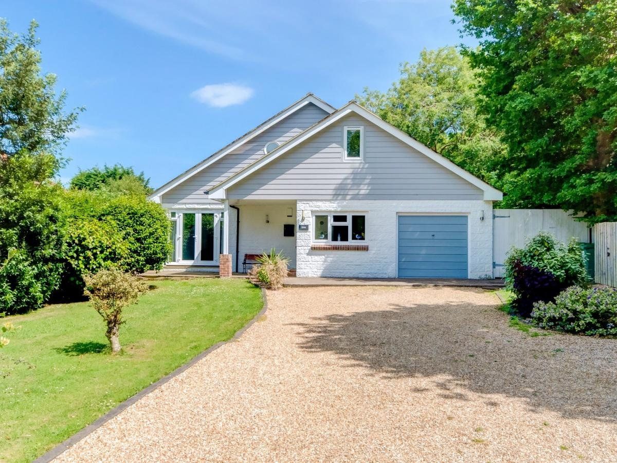 Cottage in Isle of Wight photo 1
