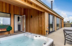 Log Cabin in Fife reviews