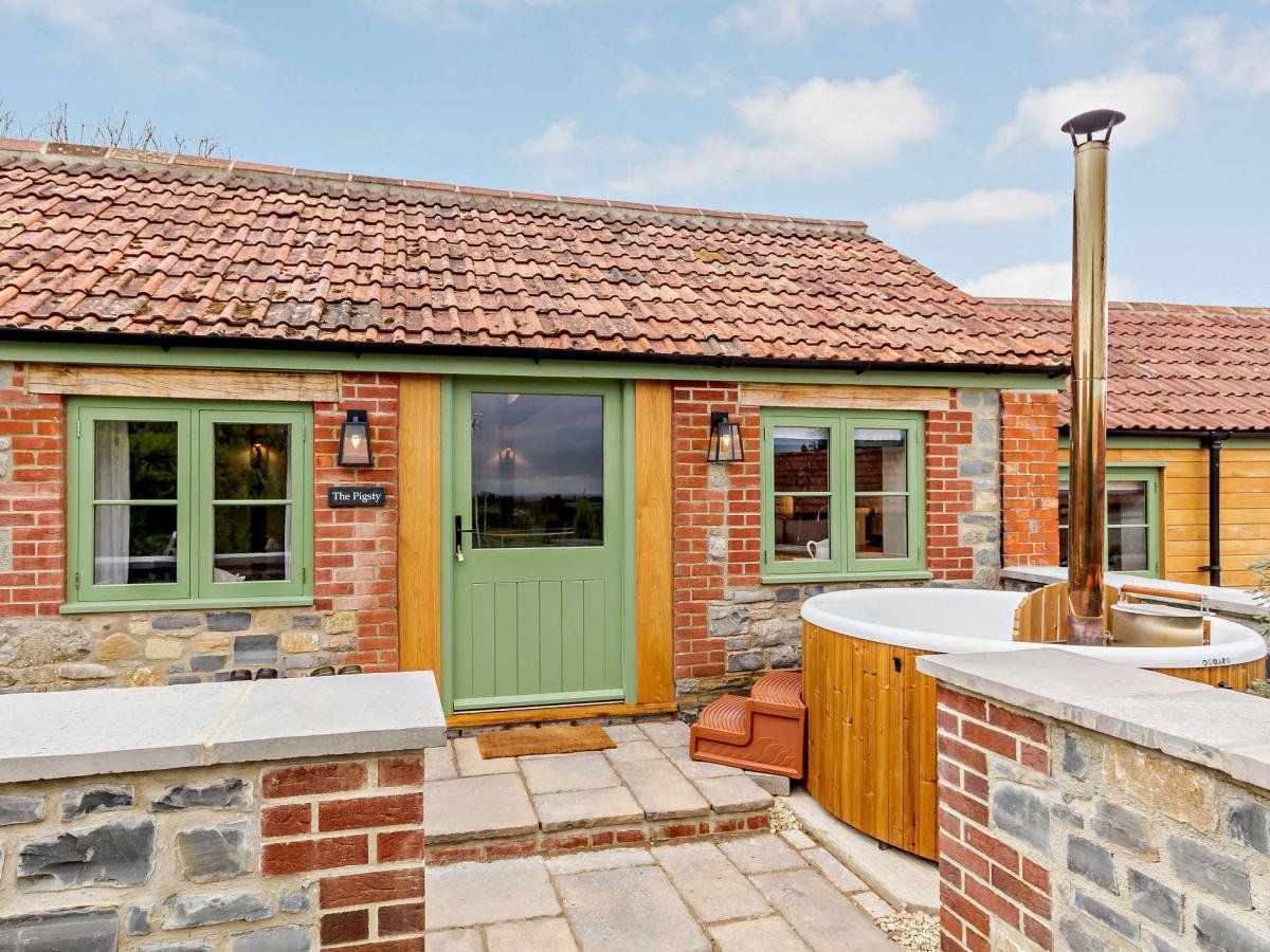 Cottage in Somerset photo 1
