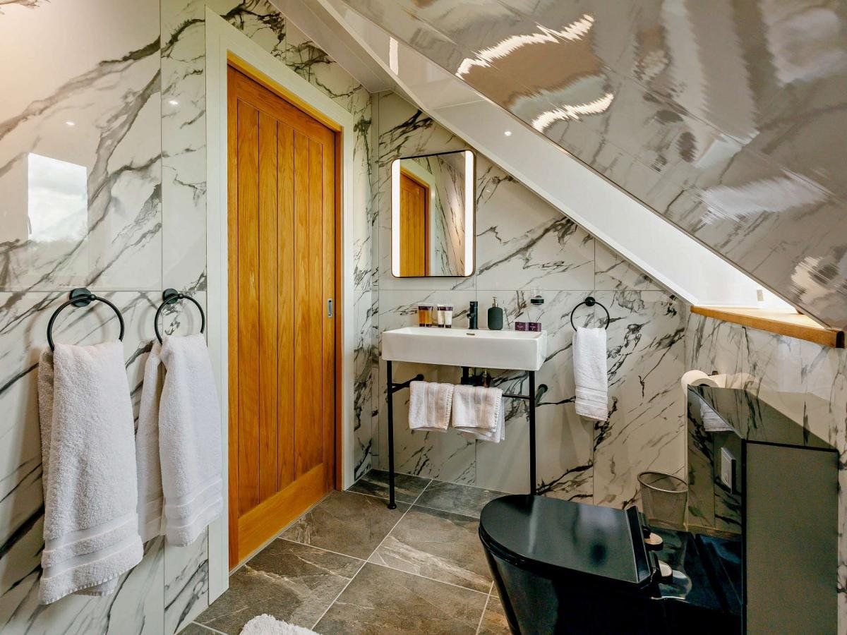 Apartment in Derbyshire photo 5