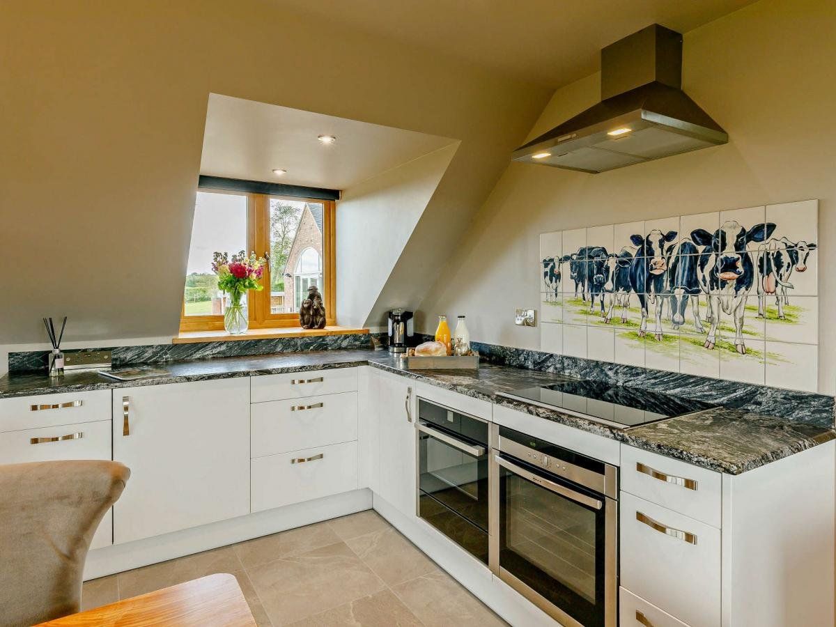 Apartment in Derbyshire photo 8