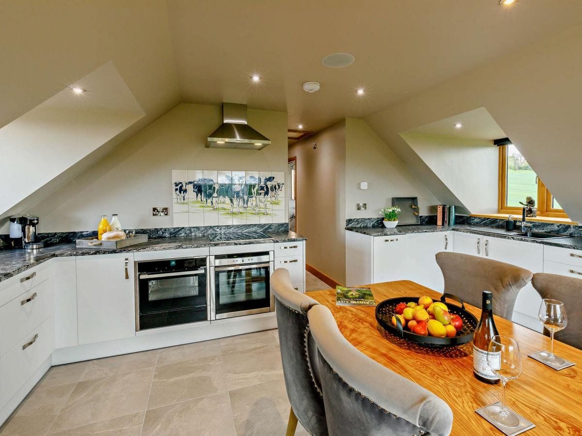 Apartment in Derbyshire photo 9
