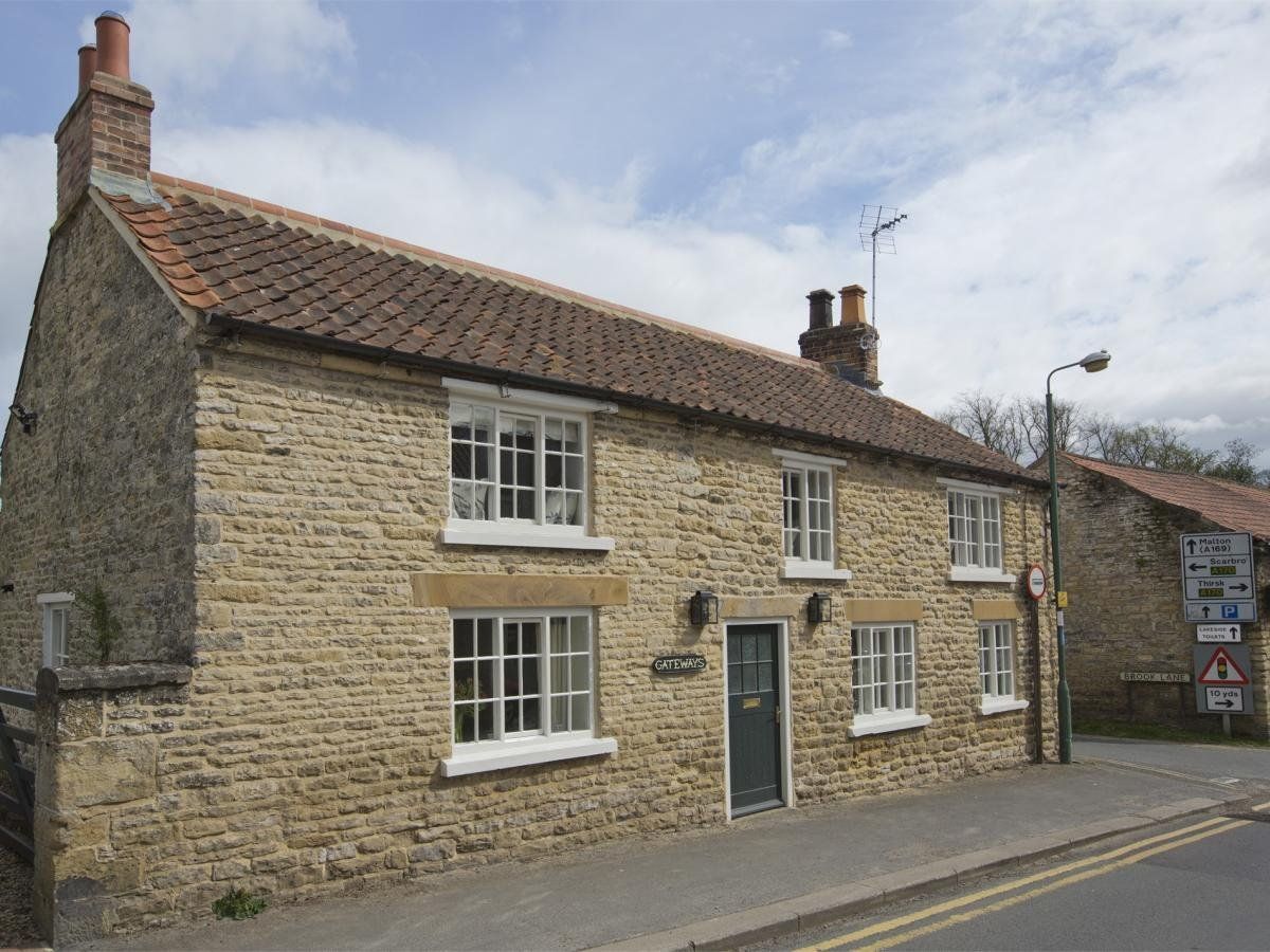 Cottage in North Yorkshire photo 1