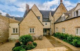 Apartment in Gloucestershire