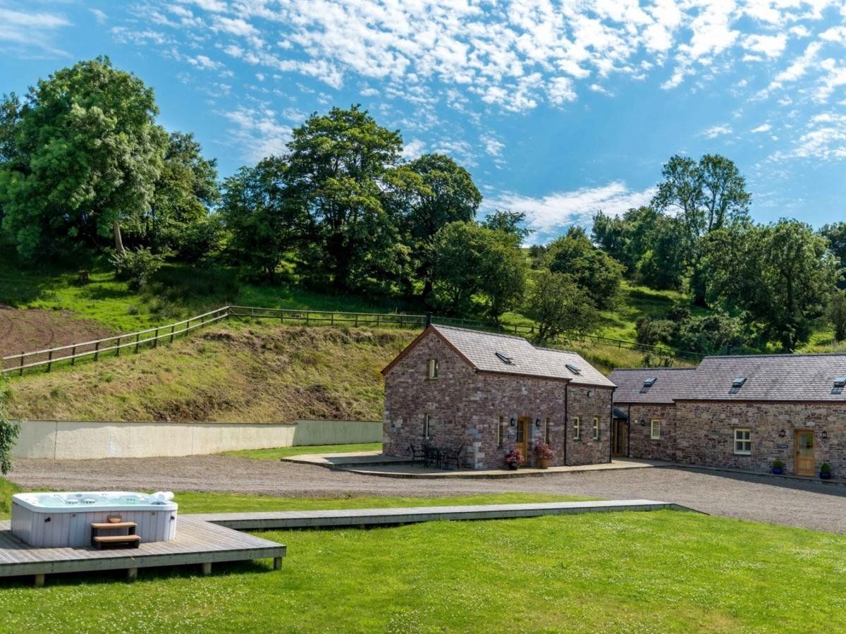 Barn in West Wales photo 1