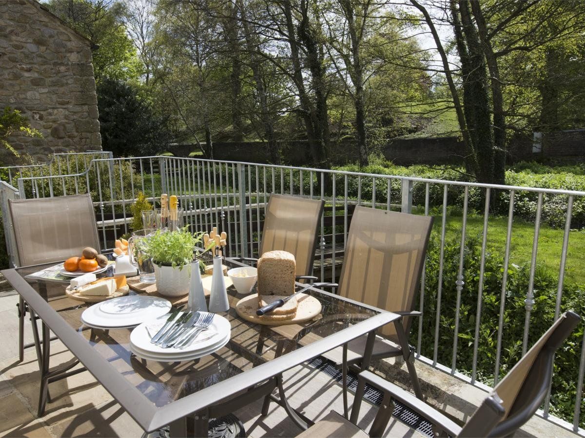 Cottage in North Yorkshire photo 2