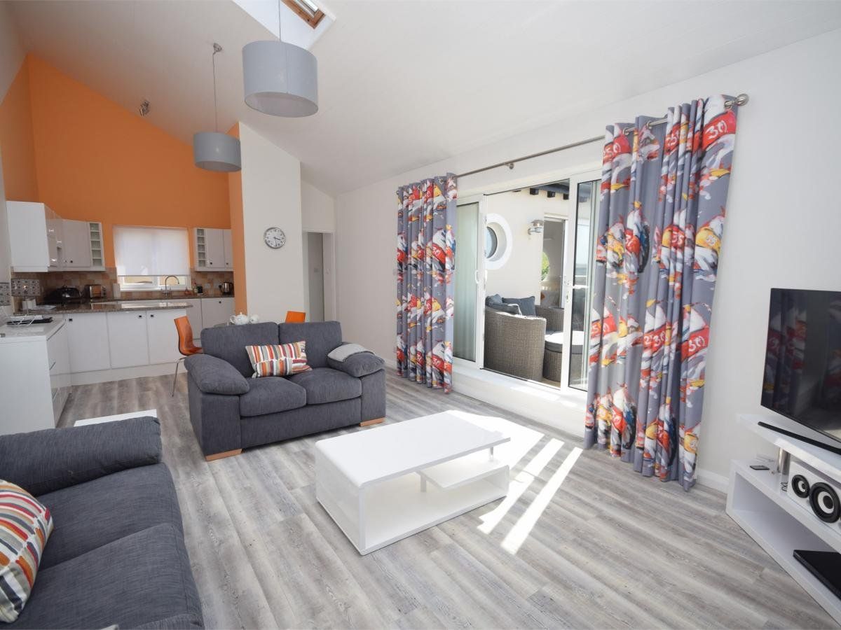 Apartment in Dorset photo 3