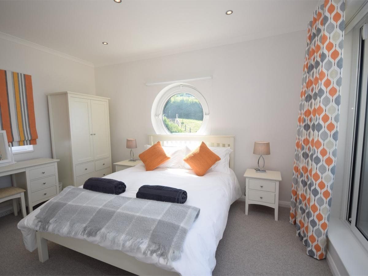 Apartment in Dorset photo 8