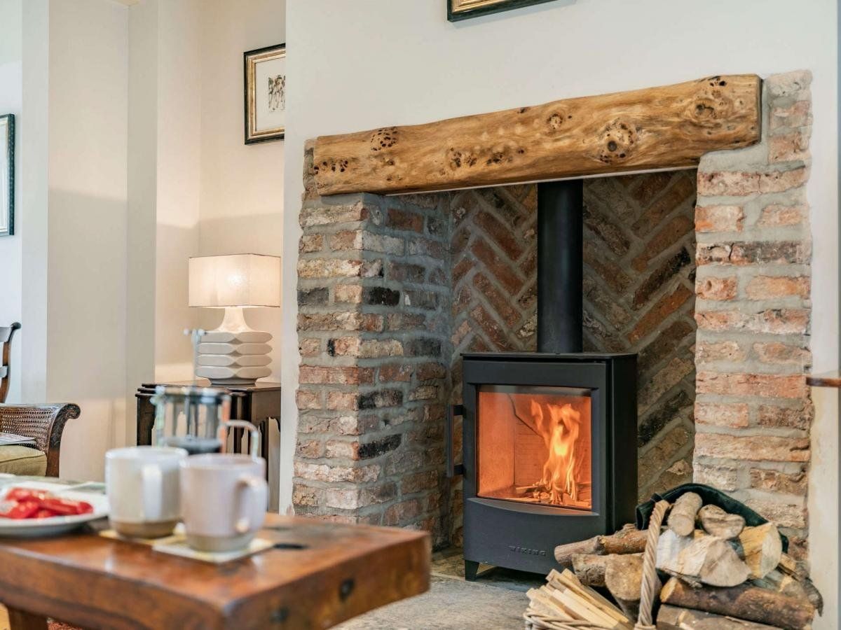 Cottage in East Riding photo 7