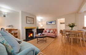 Victoria Cottage reviews