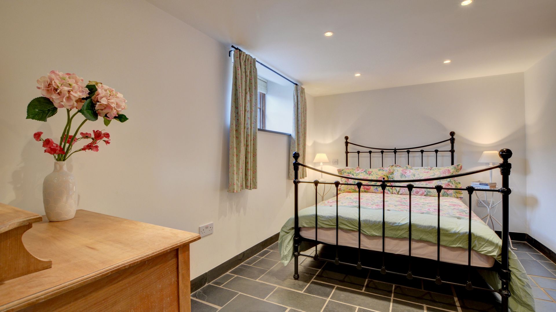 Bramble Cottage photo 3