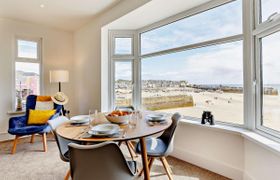 Apartment in West Cornwall reviews
